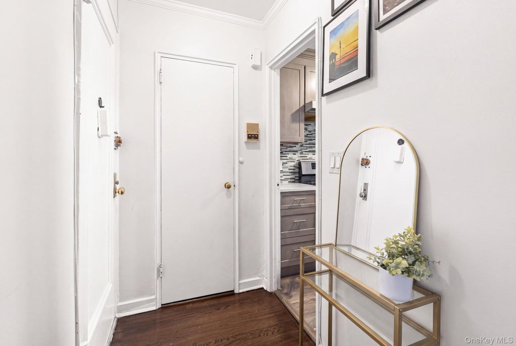 Photo of 781 Palmer Road #3D, Bronxville, NY 10708 (MLS # 1066977)