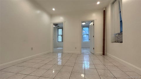 Photo of 304 S 3rd Street #3, Brooklyn, NY 11211 (MLS # 1047252)
