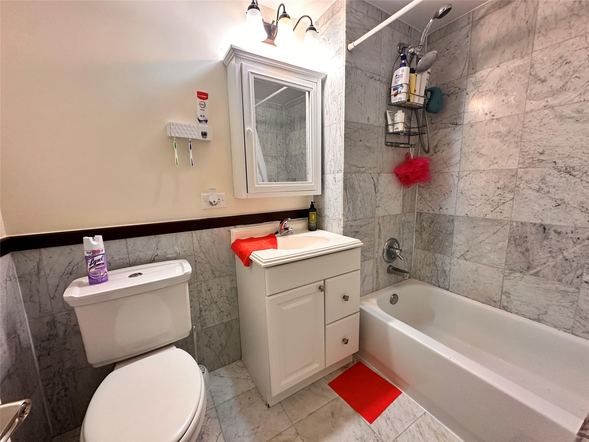 35-38 Junction Boulevard #6C, Jackson Heights, New York image 10
