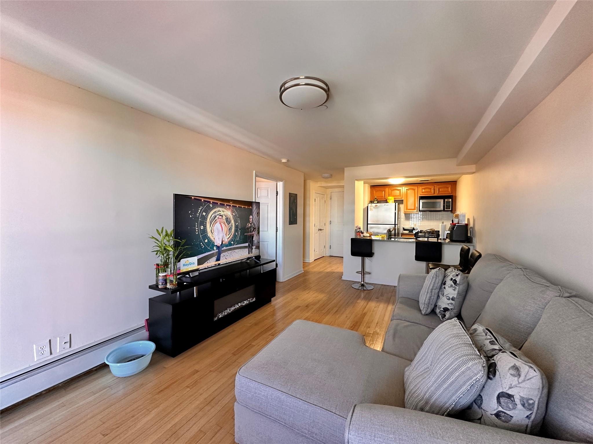 35-38 Junction Boulevard #6C, Jackson Heights, New York image 4