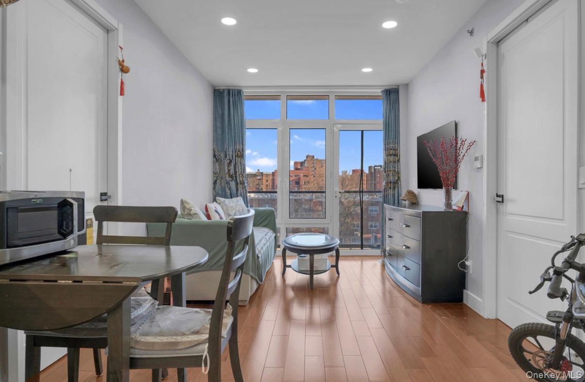 146-17 Northern Boulevard 3A