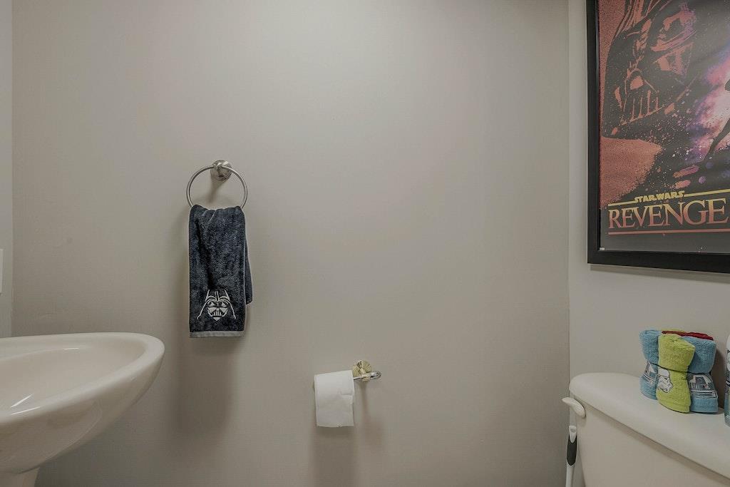 10 Cork Place, Huntington, New York image 20