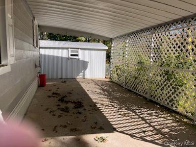 465 Old Country Road 465