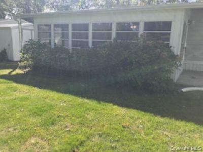 465 Old Country Road 465