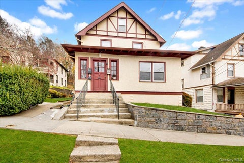 Apartment For Rent - 26 Cleveland Street<br/> Valhalla, NY 10595