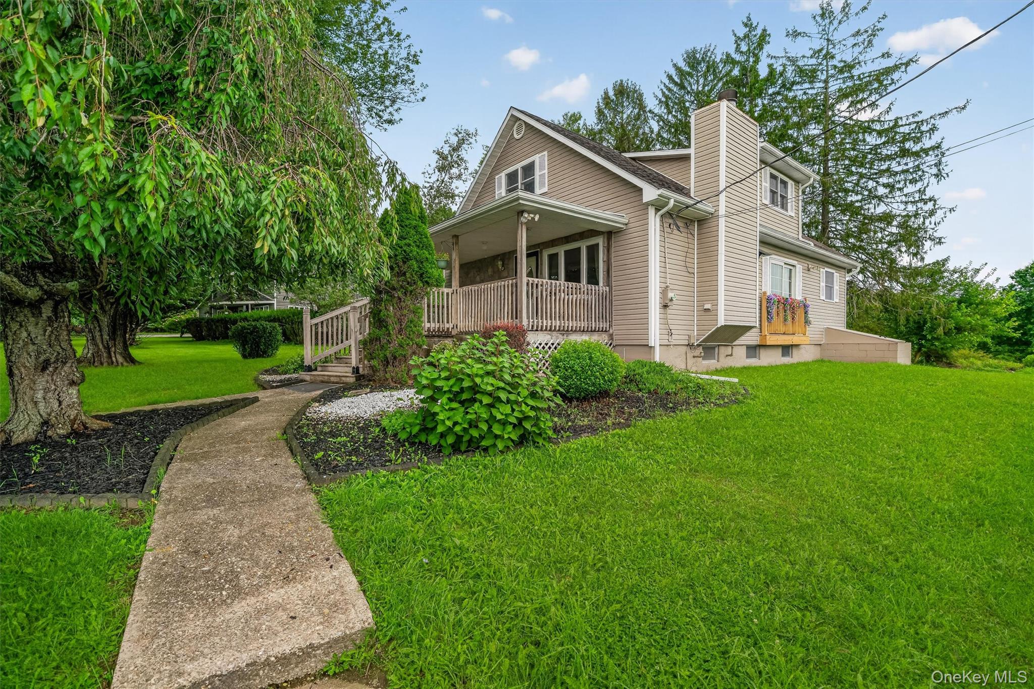 355 County Highway 62