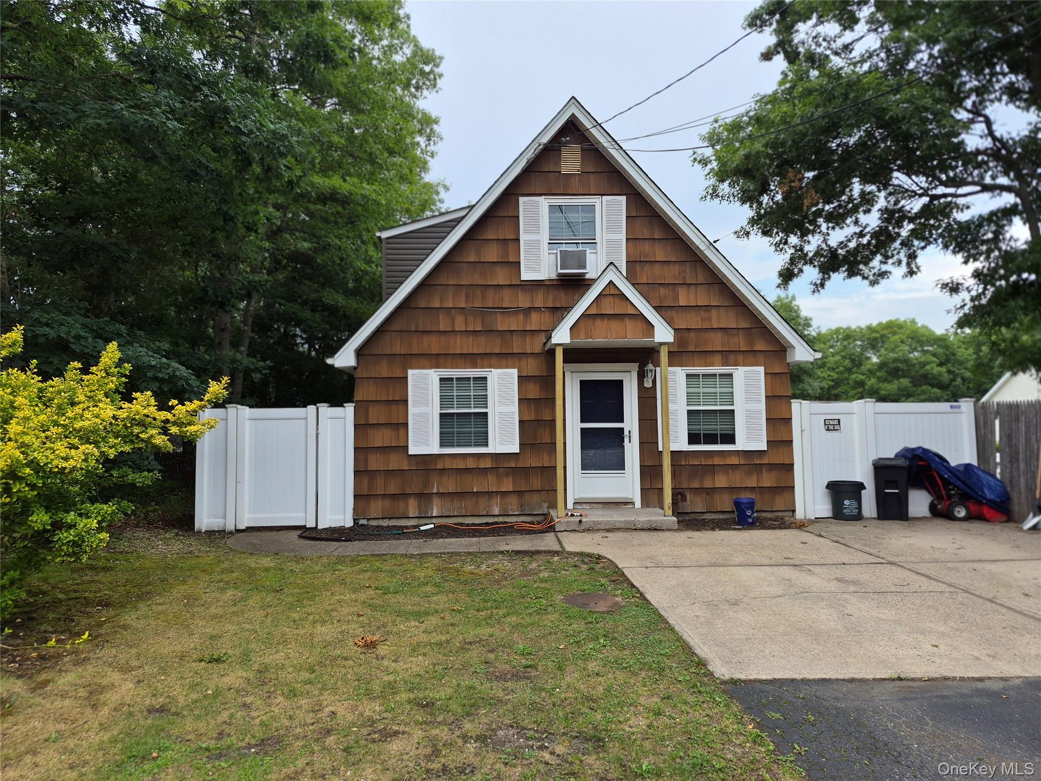 Photo 1 of 30 — 1128 N Ocean Avenue, Medford, NY 11763