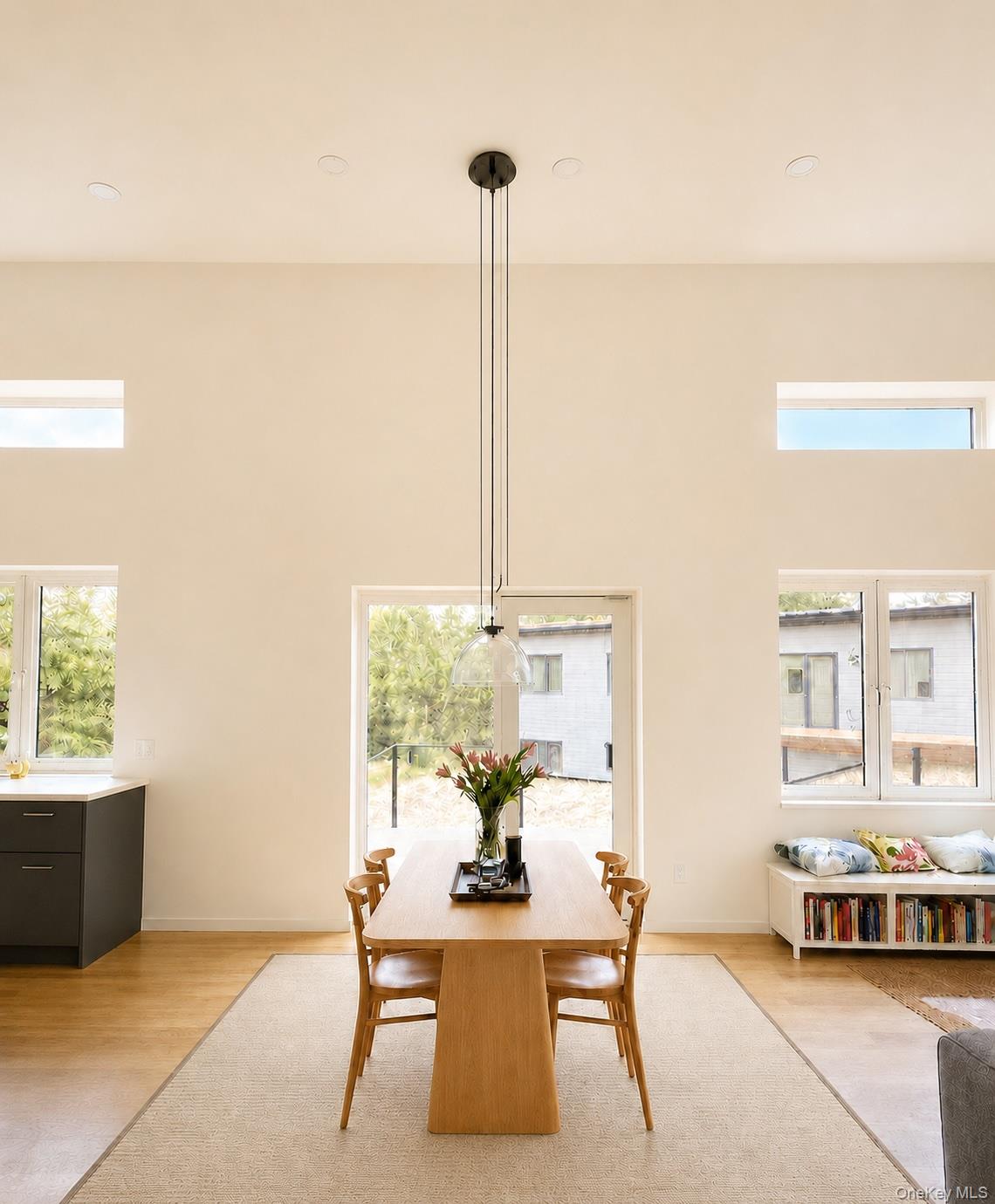 10 A Cooper Street