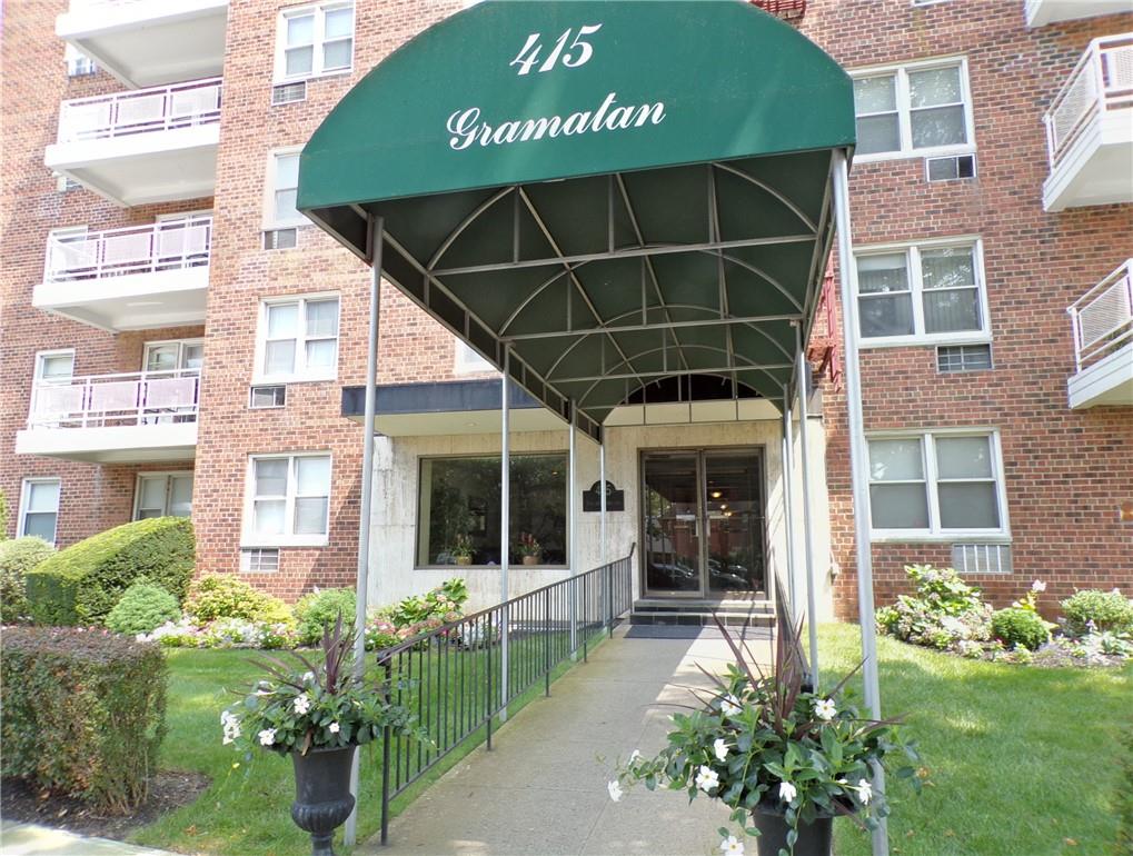 415 Gramatan Avenue 3E