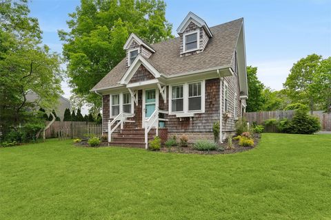 21 Summit Boulevard Westhampton NY 11977