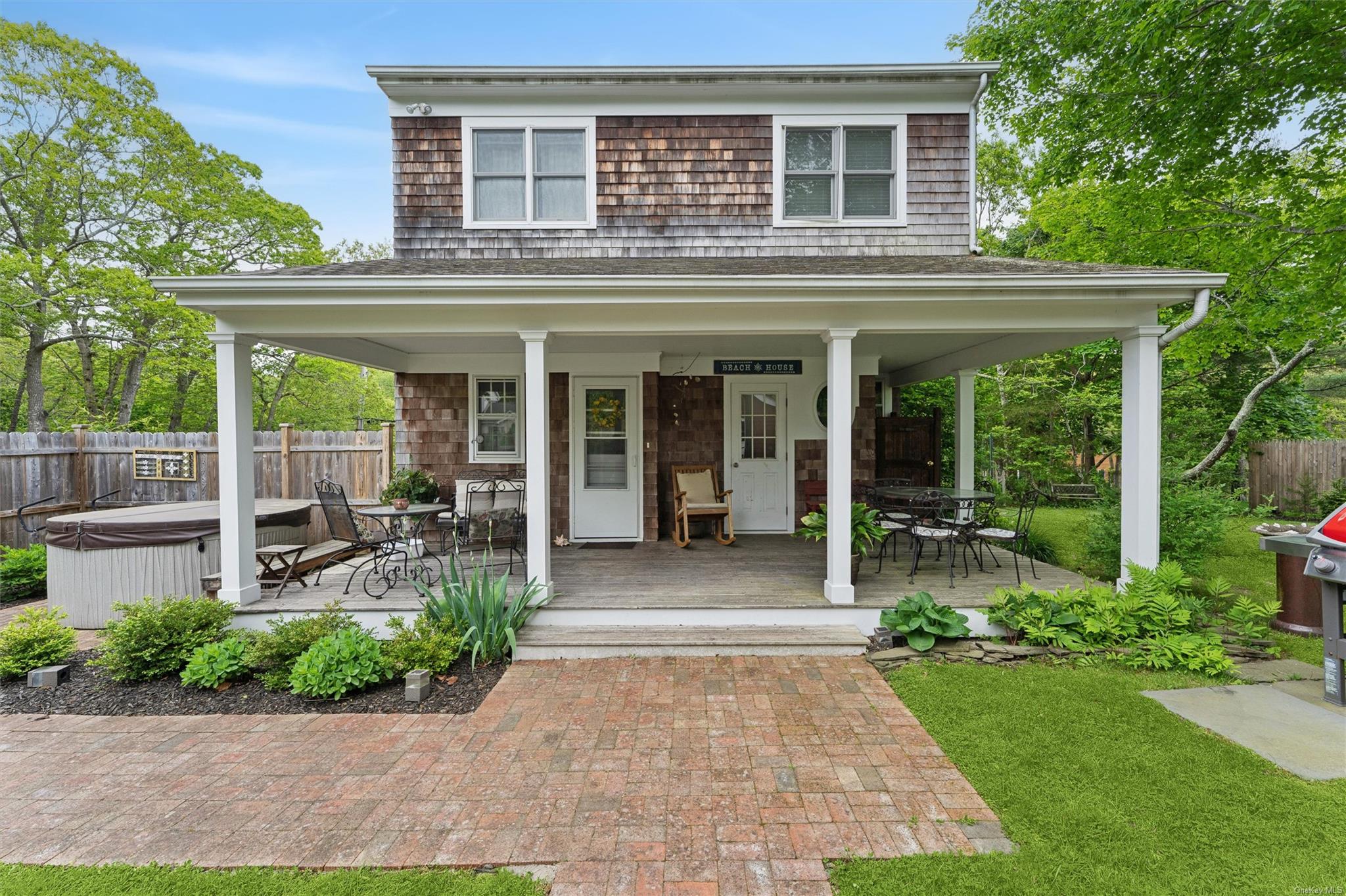 21 Summit Boulevard