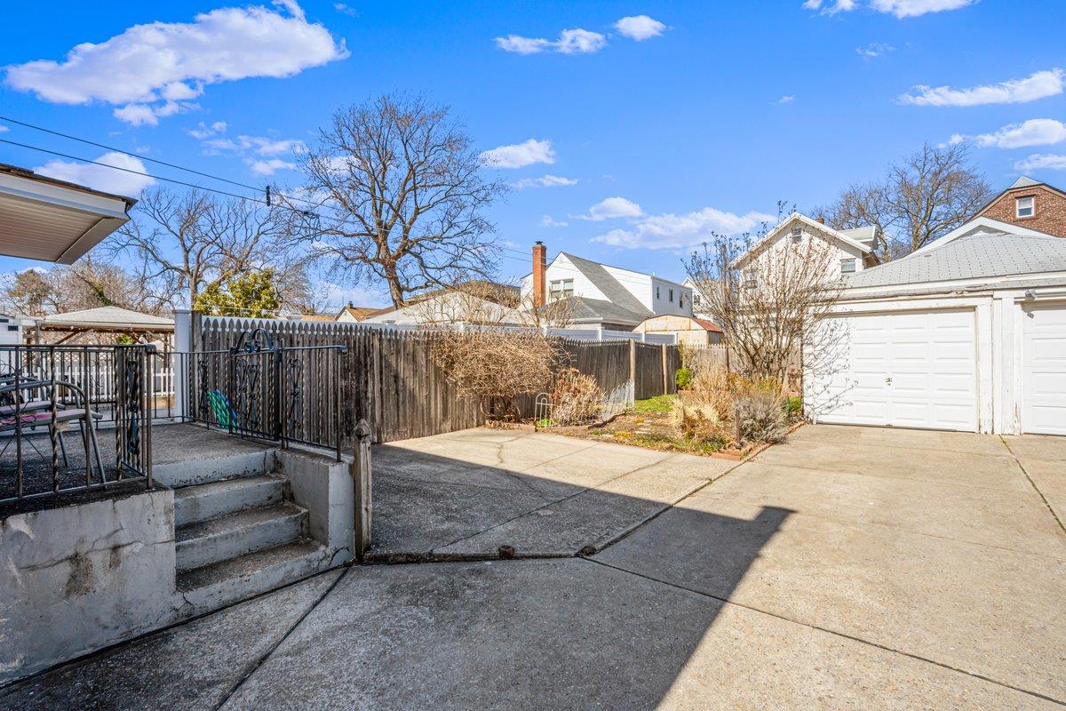 147-19 24 Avenue, Whitestone, New York image 4
