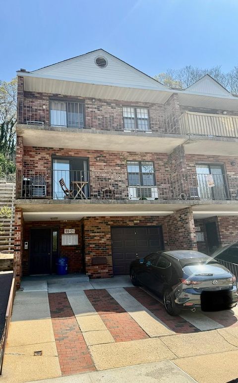 69-01 242nd Street 38A & 38G Douglaston NY 11362