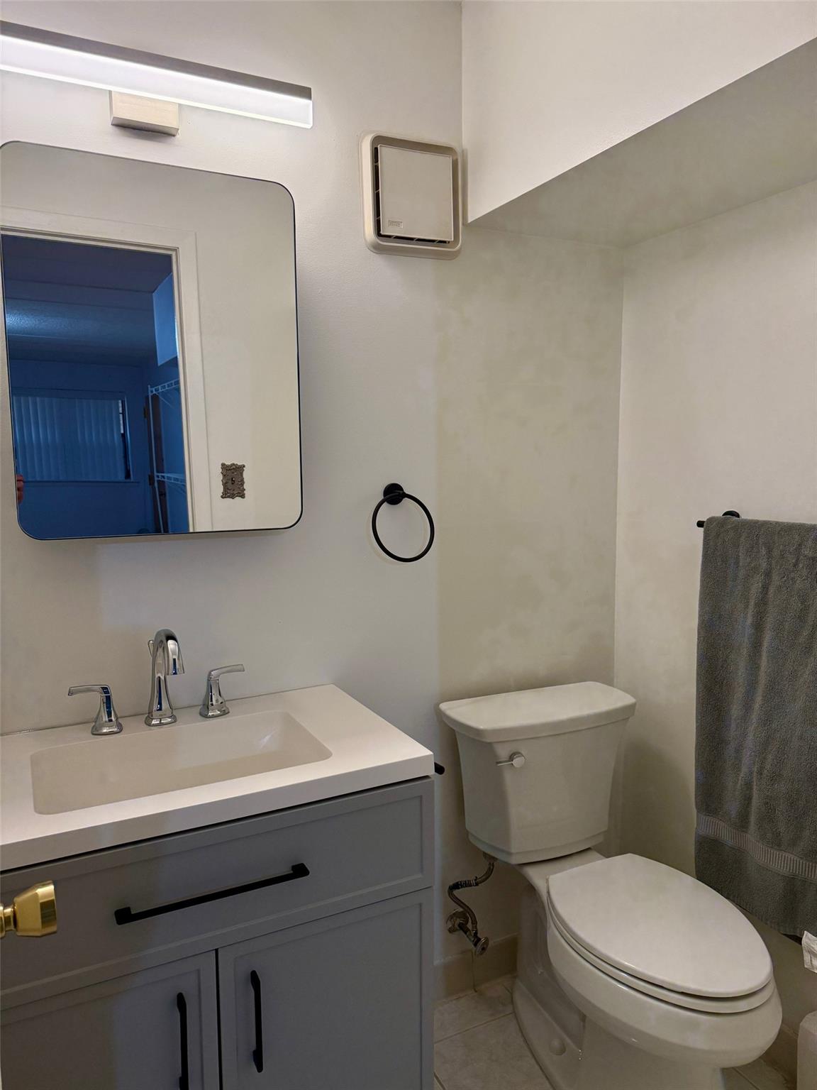69-01 242nd Street St #38A  38G, Douglaston, New York image 18
