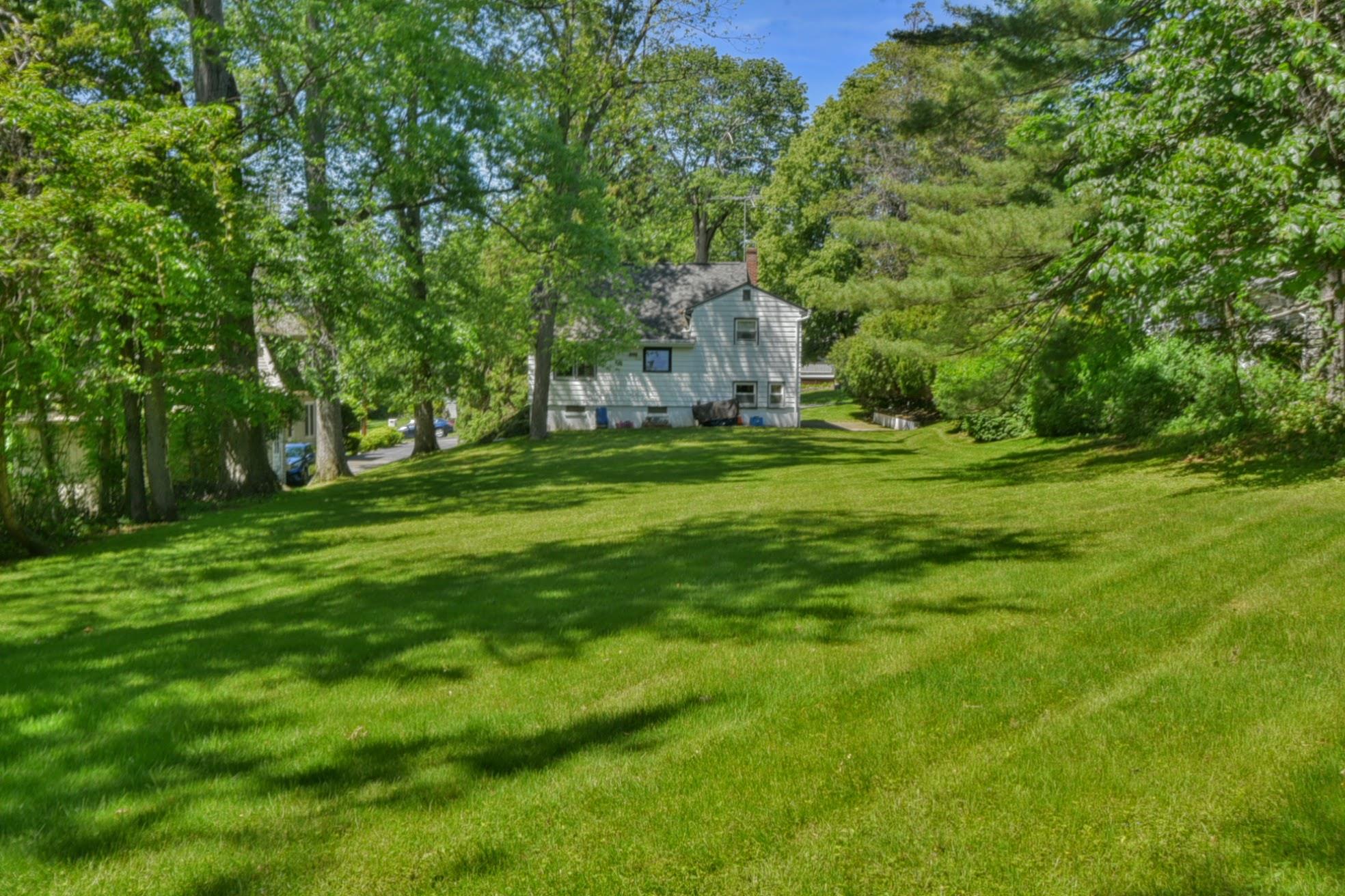 210 Rockland Road, Pearl River, New York image 7