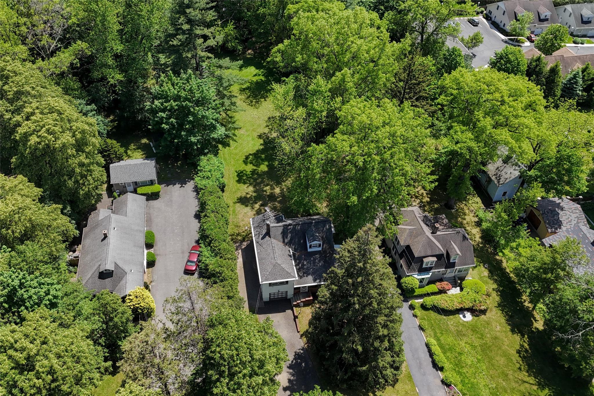 210 Rockland Road, Pearl River, New York image 9