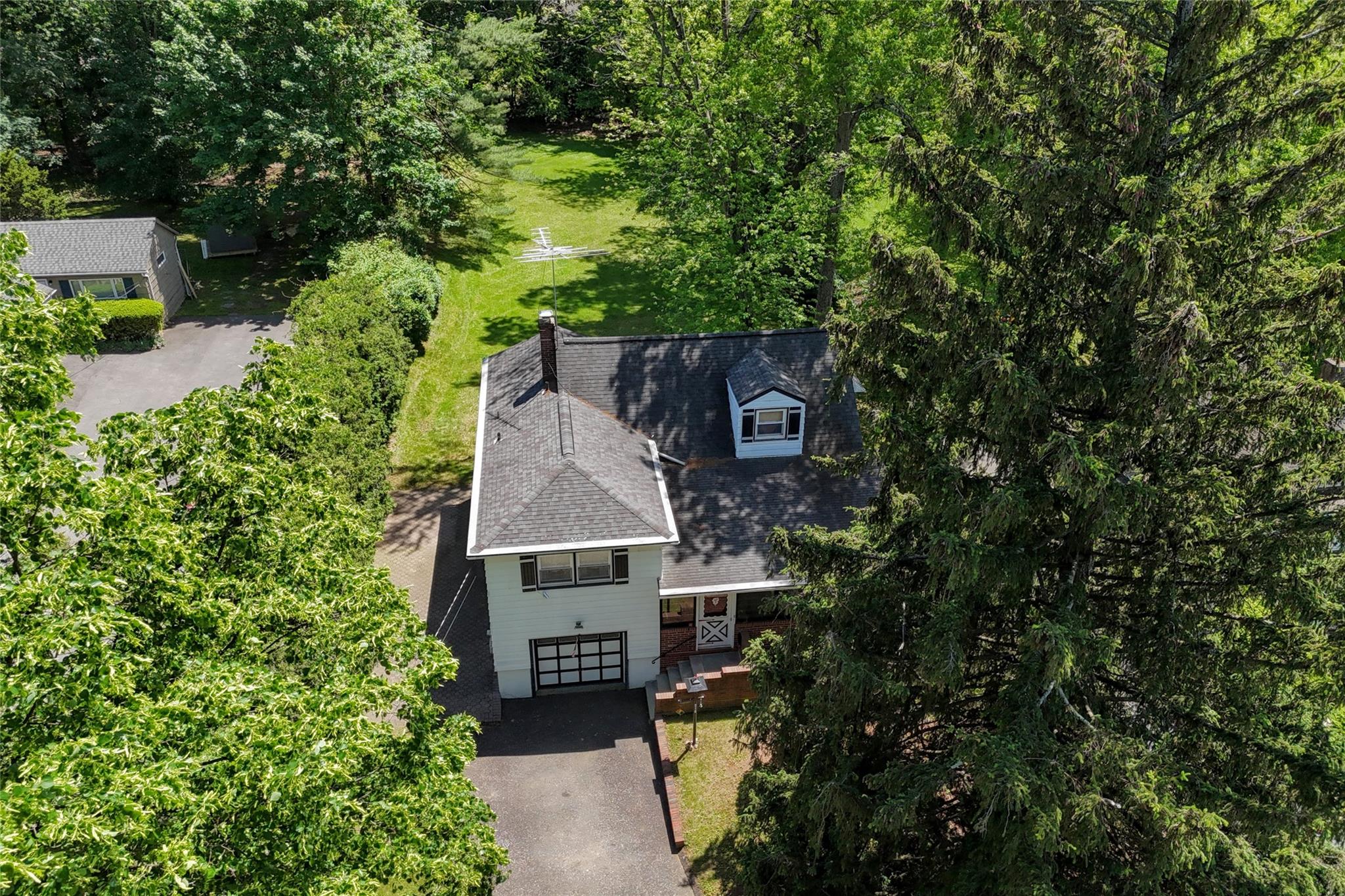 210 Rockland Road, Pearl River, New York image 8