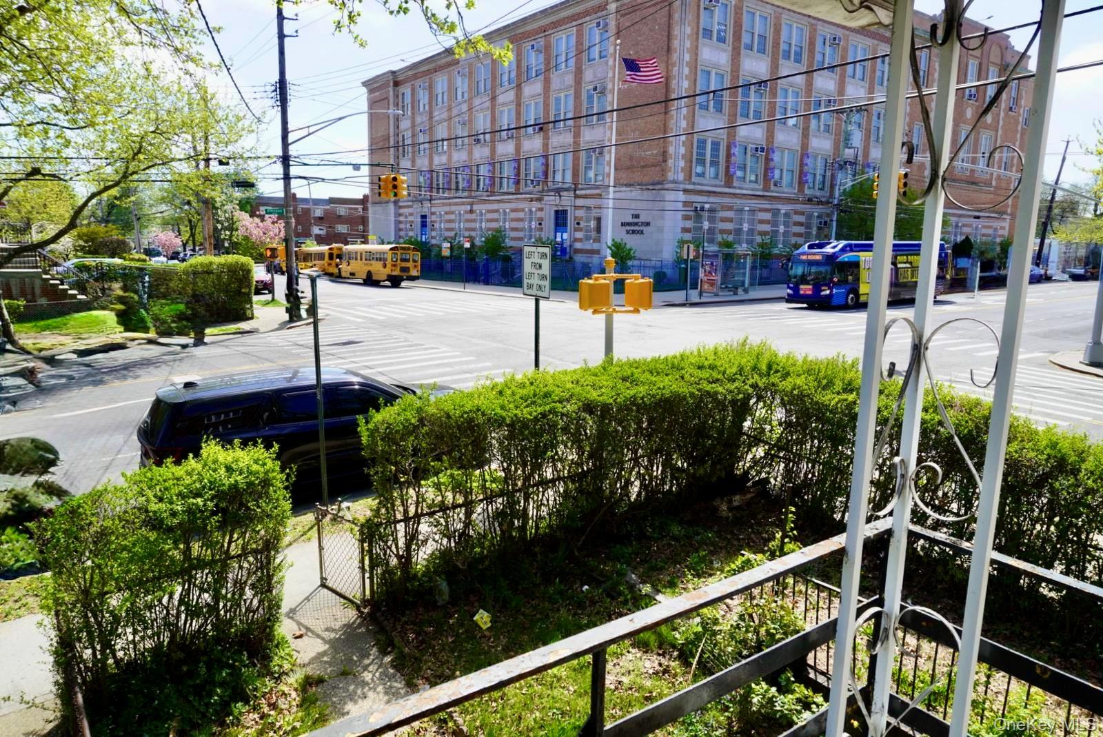 3001 Bronxwood Avenue