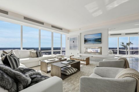 5 Renaissance Square PH41G White Plains NY 10601