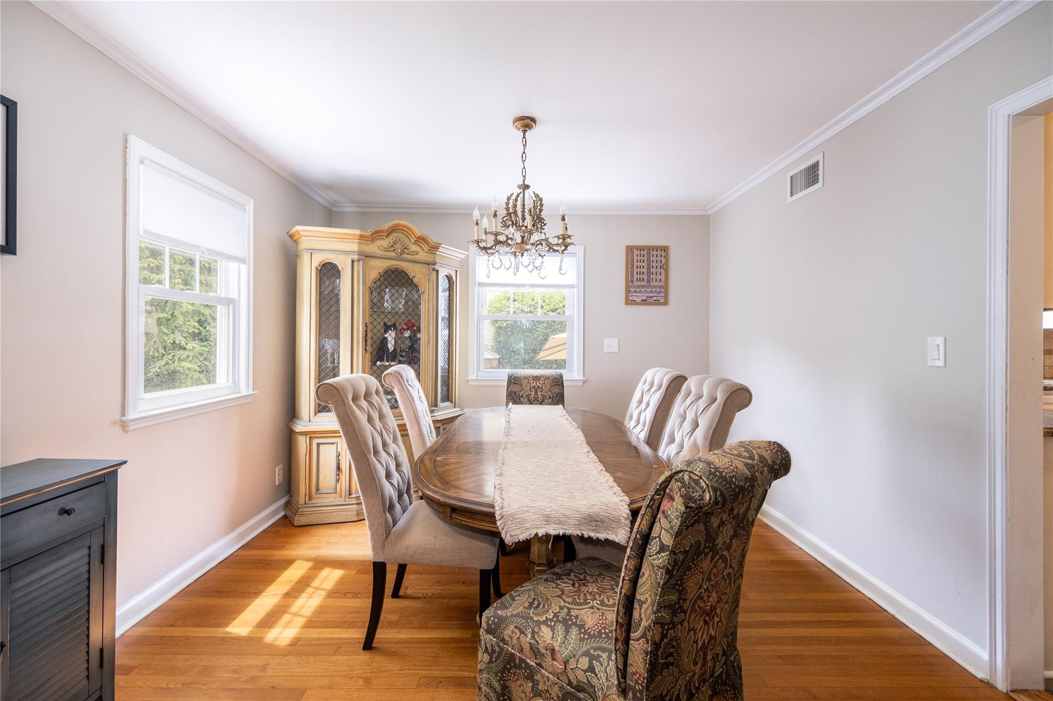 529 Fourth Avenue, Pelham, New York image 4