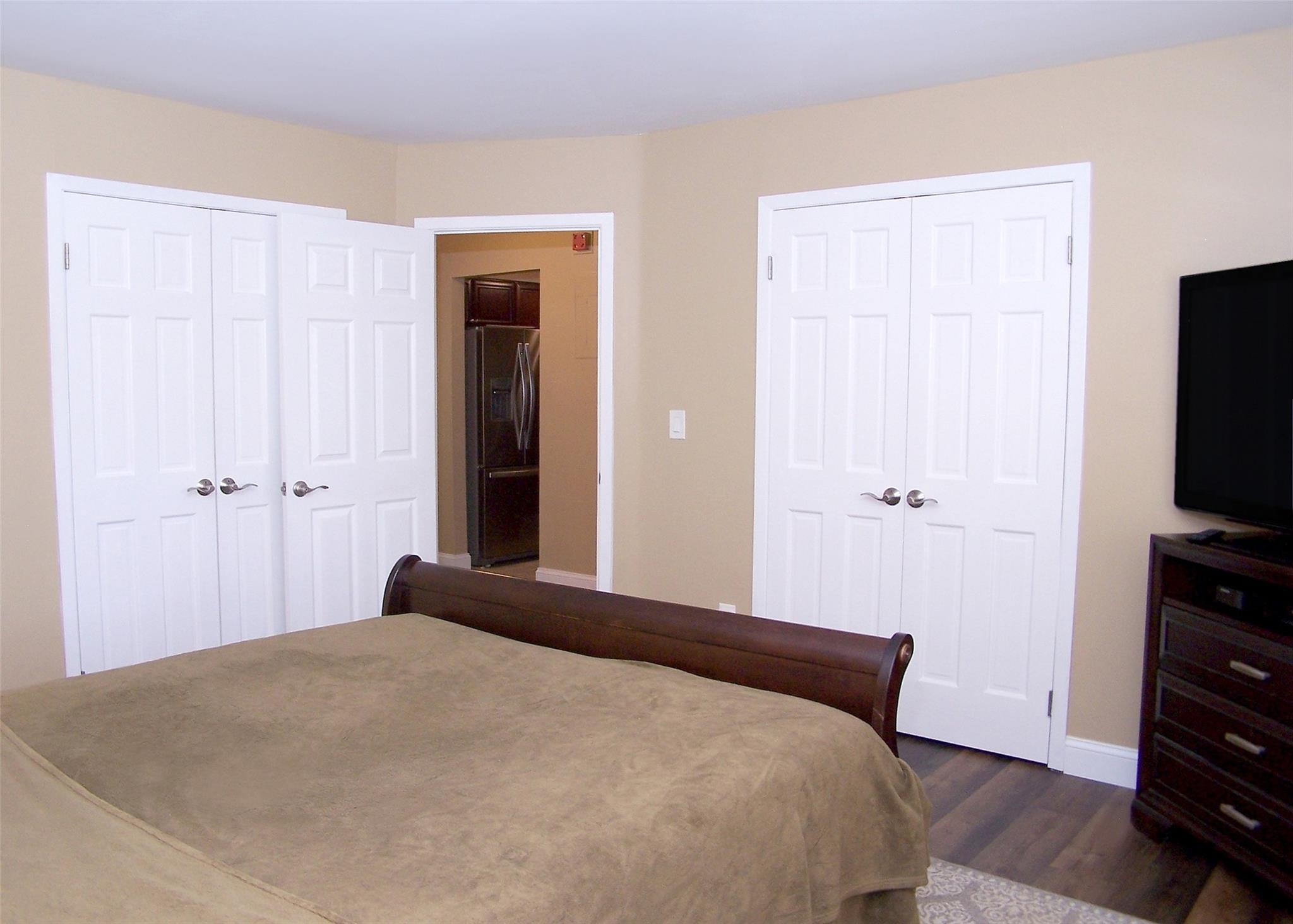 225 Lake Pointe Circle Cir #1, Middle Island, New York image 13
