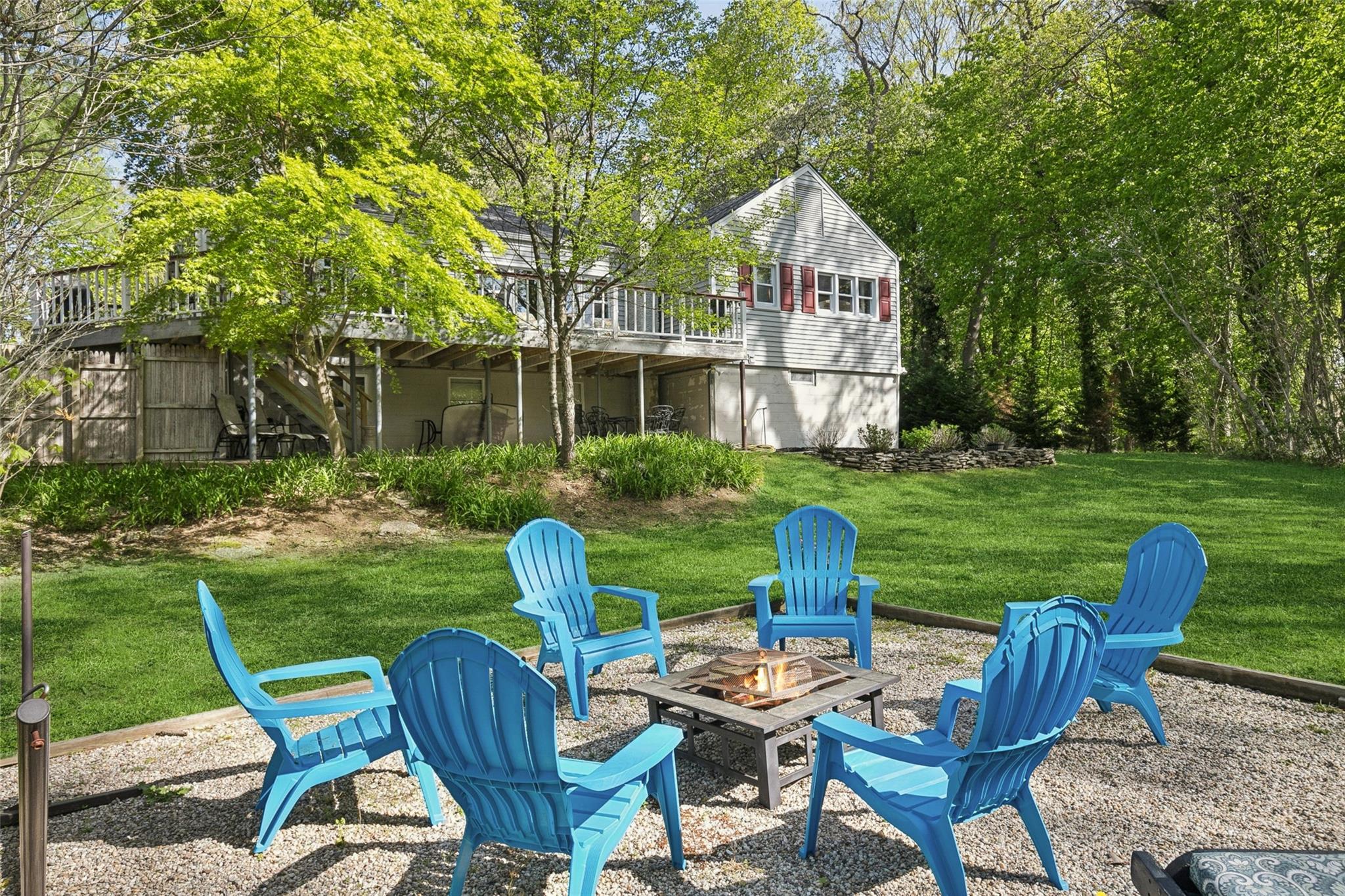 22 Washington Drive Dr, Centerport, New York image 44