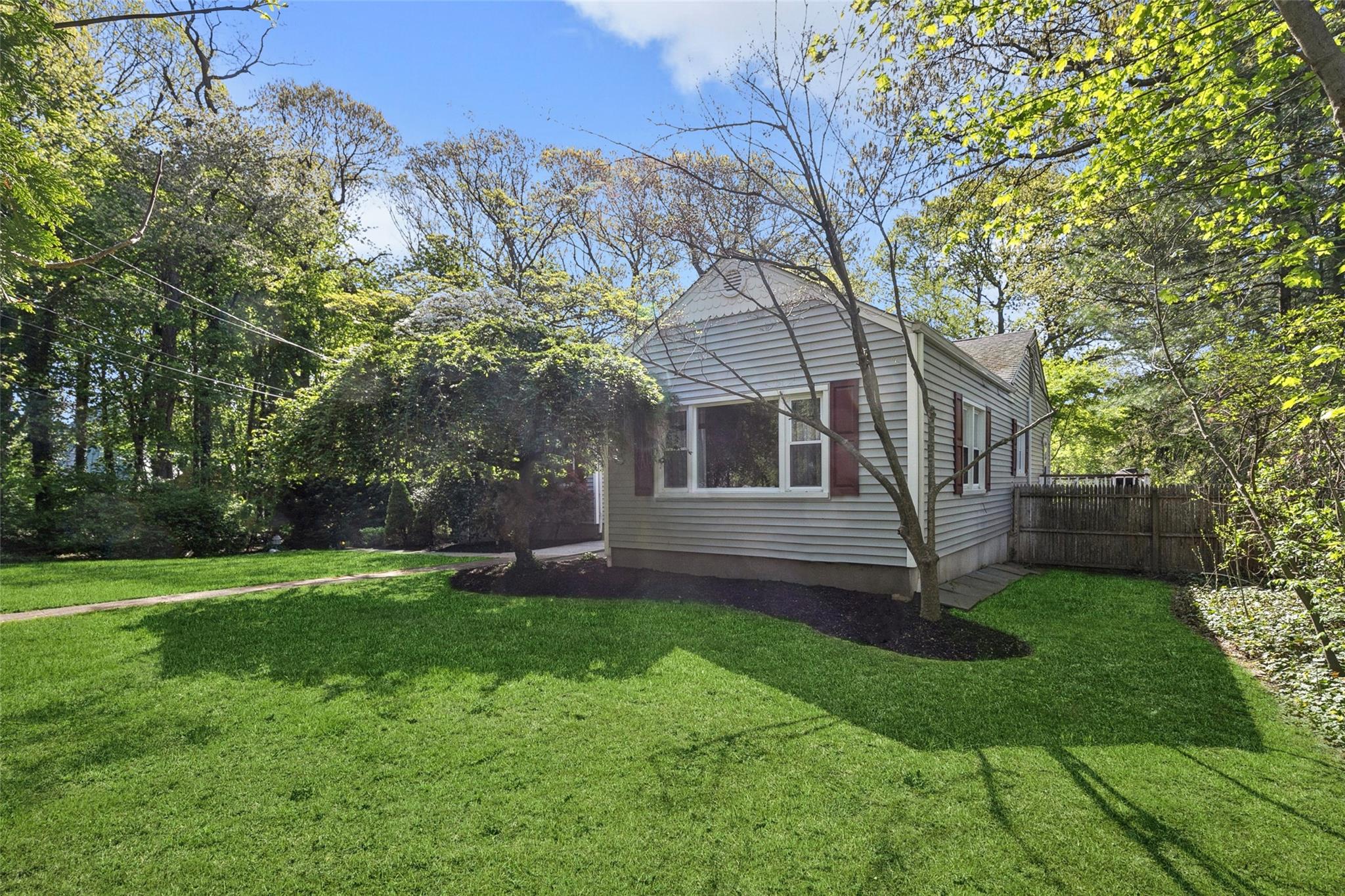 22 Washington Drive Dr, Centerport, New York image 5