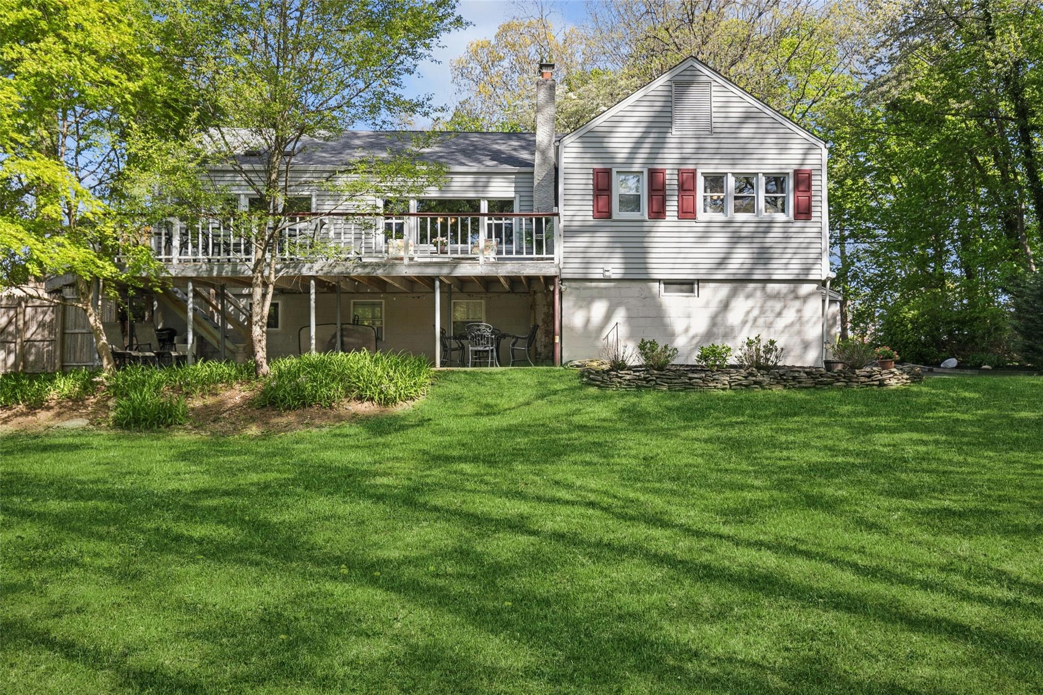 22 Washington Drive Dr, Centerport, New York image 46