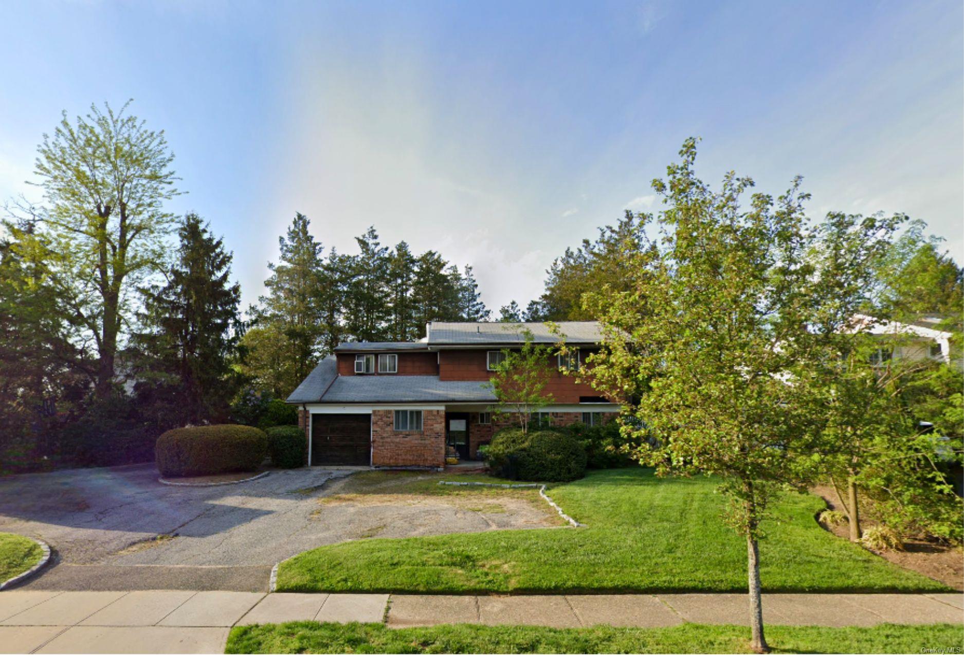 15 Glen Lane, Kings Park, New York image 1