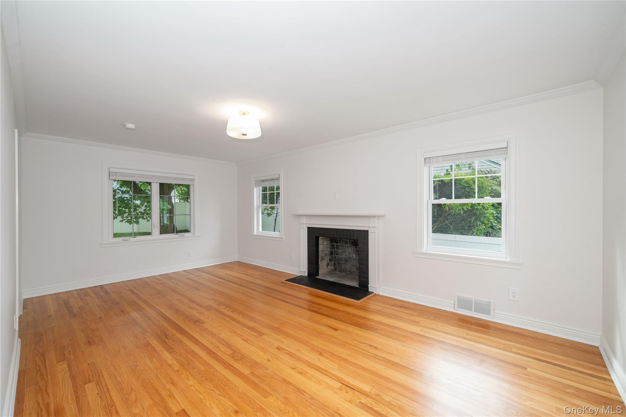 208 Lincoln Avenue