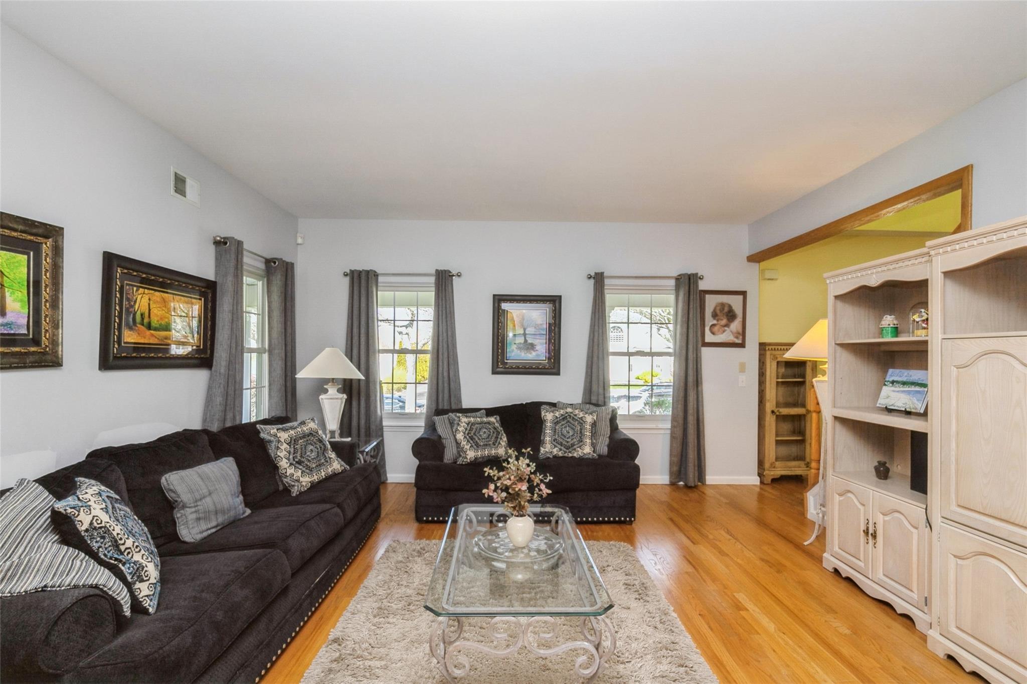 4 Sipala Court, East Northport, New York image 13