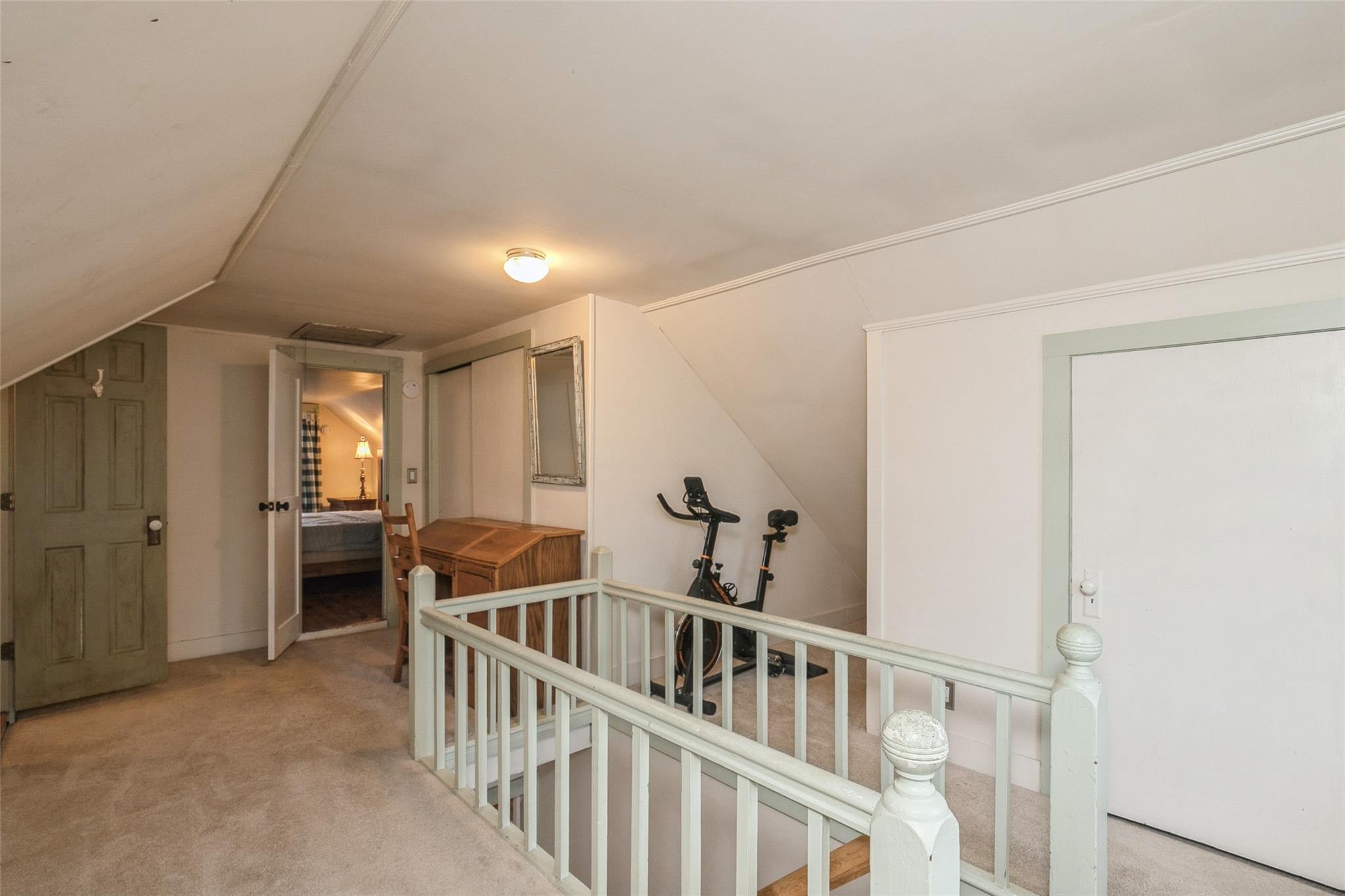 203 W Pulaski Road, Huntington Station, New York image 34