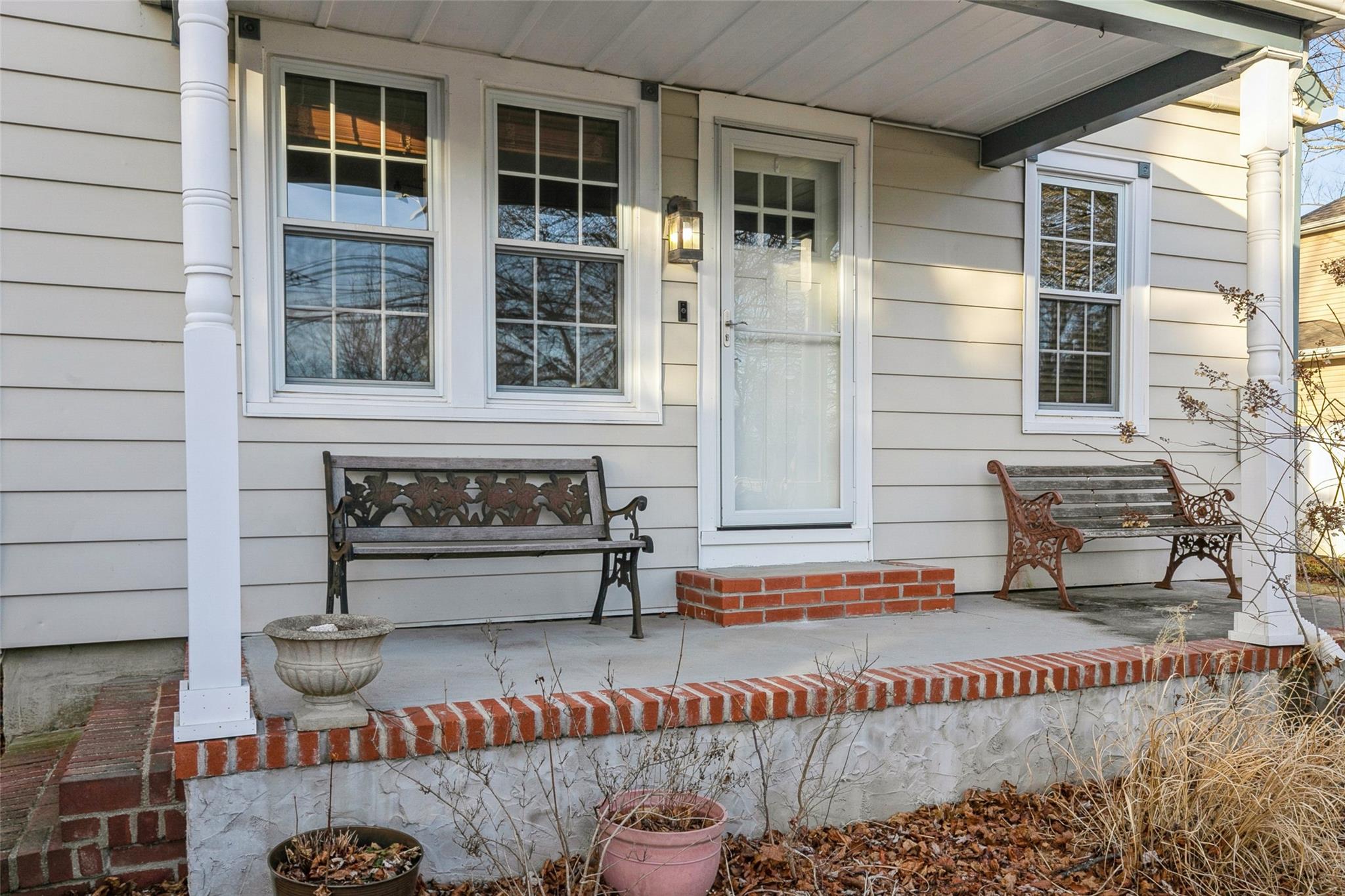 203 W Pulaski Road, Huntington Station, New York image 2