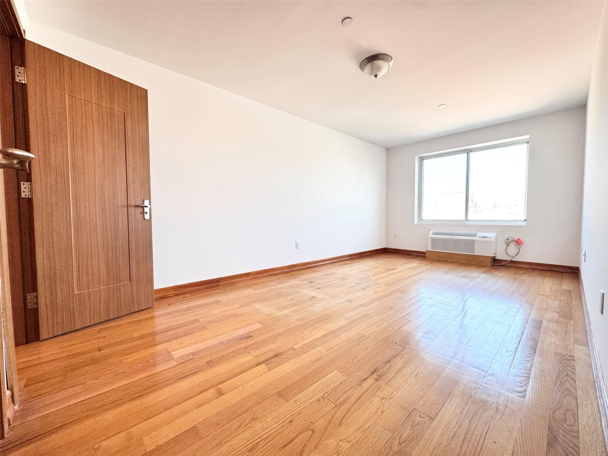 37-17 111th Street #5B, Corona, New York image 11