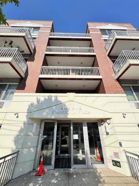 37-17 111th Street 5B Corona NY 11368