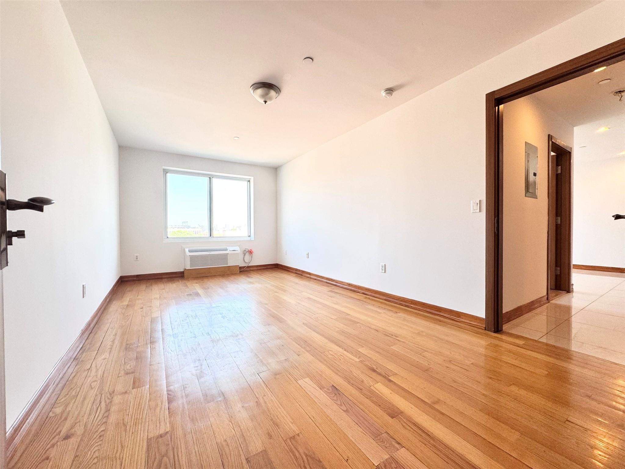 37-17 111th Street #5B, Corona, New York image 3