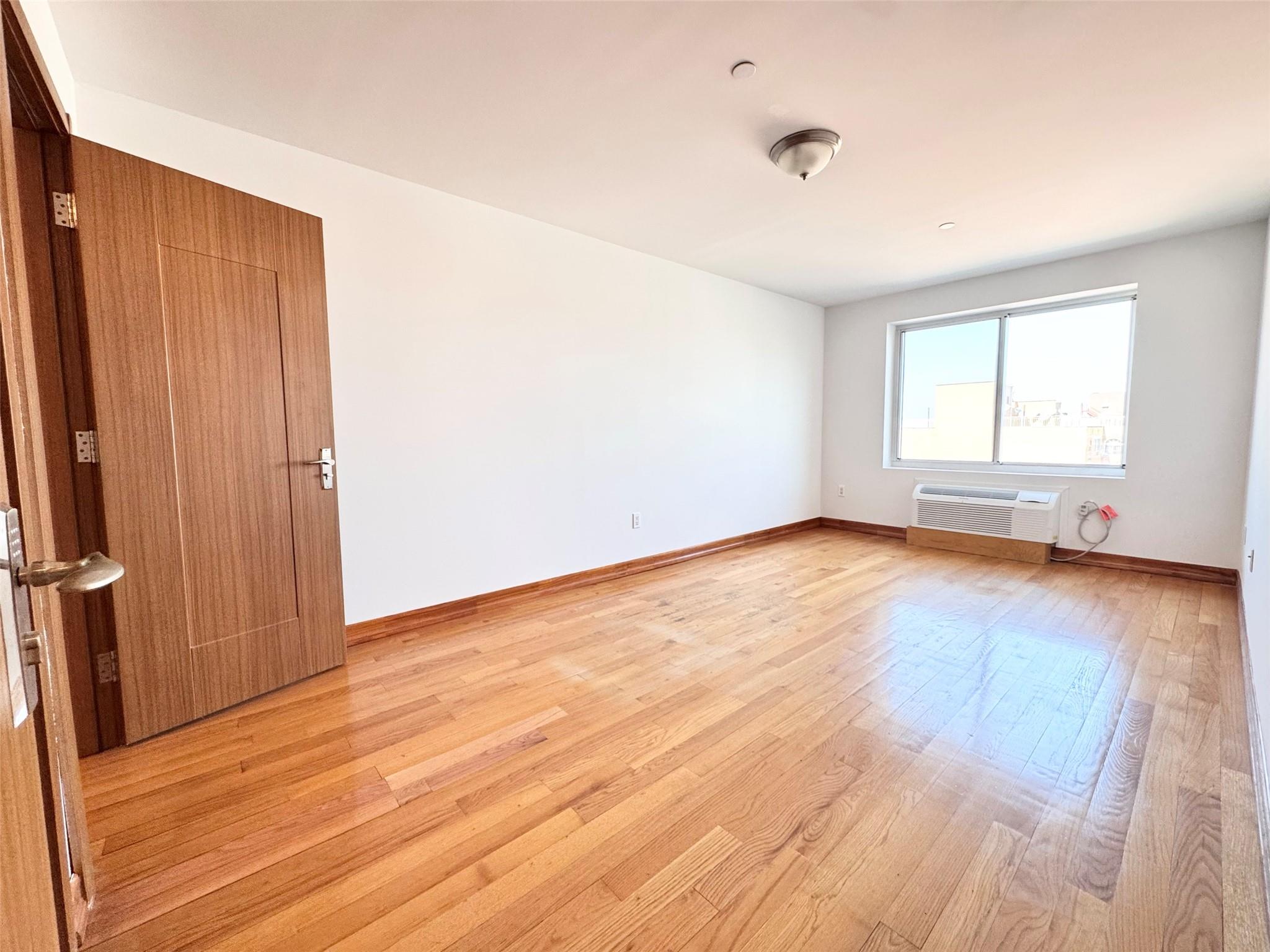 37-17 111th Street #5B, Corona, New York image 6