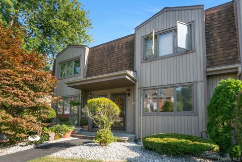 Photo of 9 Pheasant Walk, Peekskill, NY 10566 (MLS # 896017)