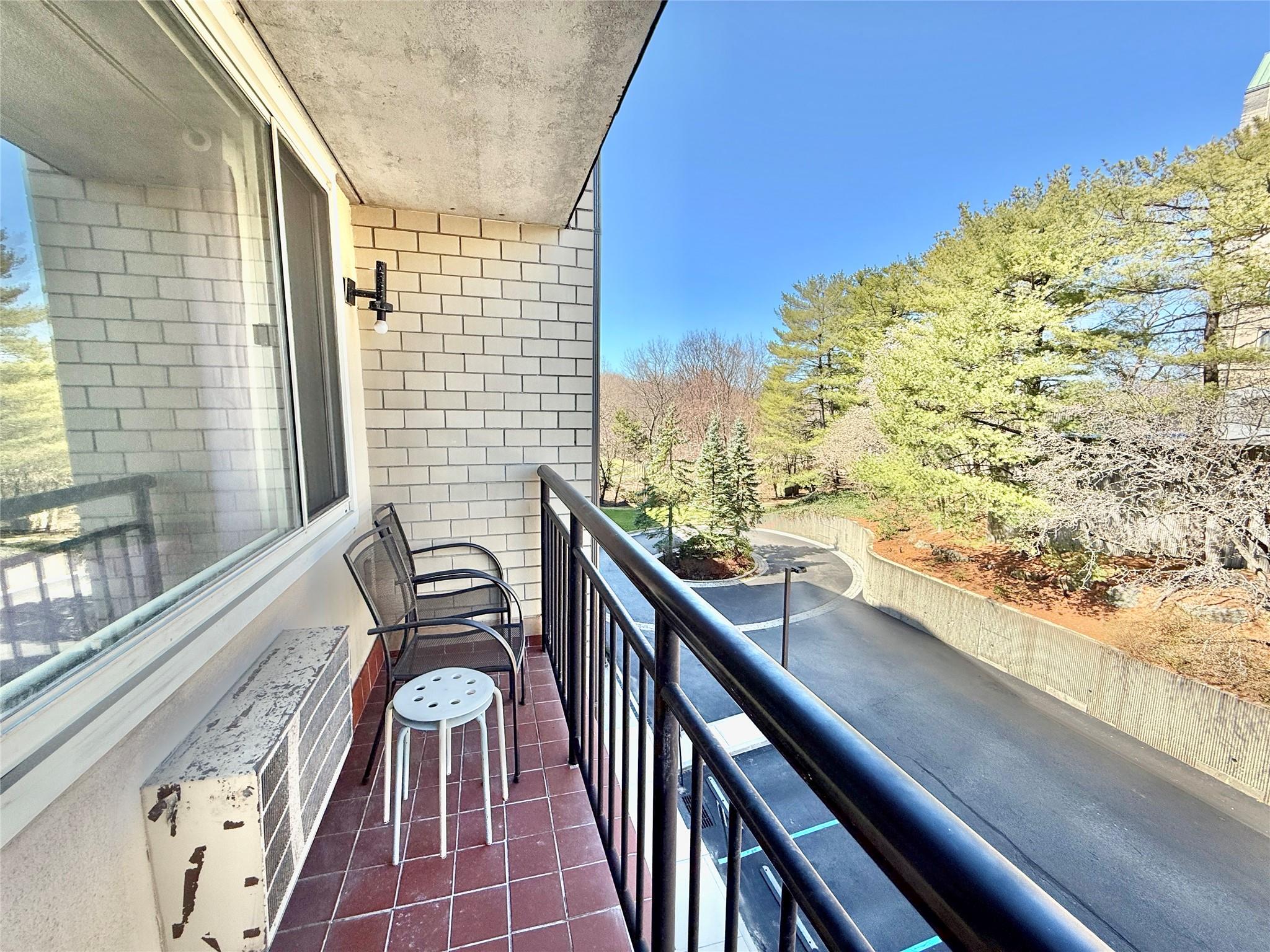 703 Pelham Road #303, New Rochelle, New York image 7