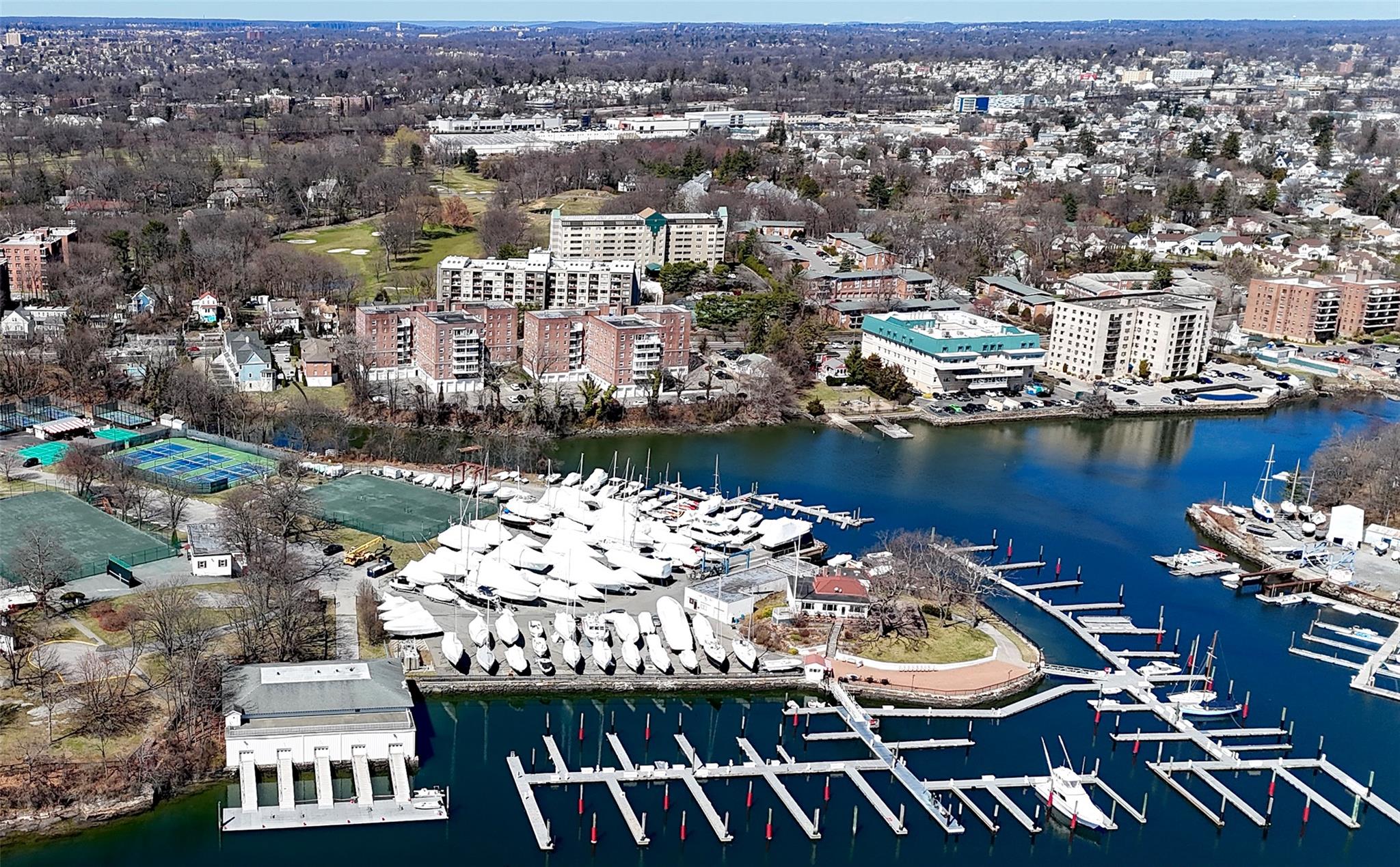 703 Pelham Road #303, New Rochelle, New York image 13