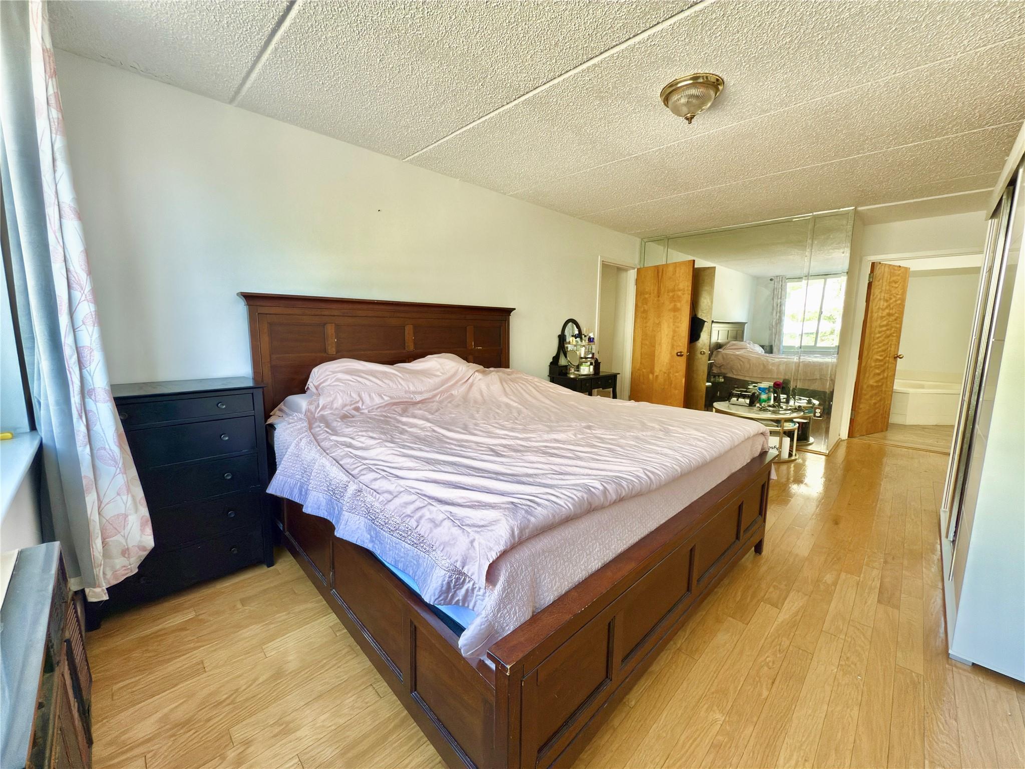 703 Pelham Road #303, New Rochelle, New York image 3