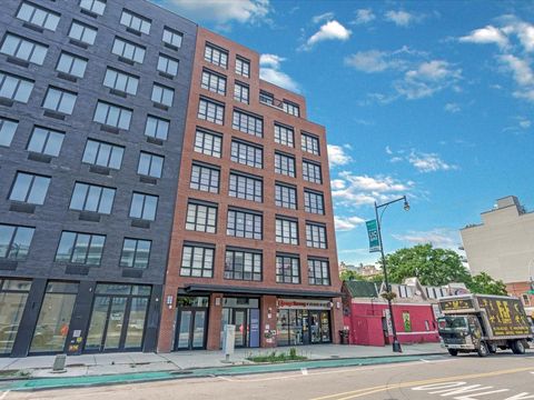 2110 44th Drive Unit 2B, Long Island City, NY 11101 - MLS#: 896952