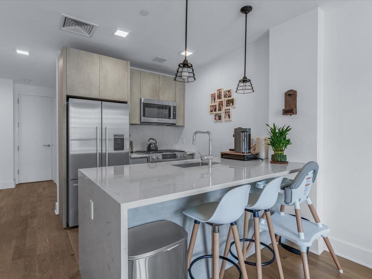 2110 44th Drive 2B