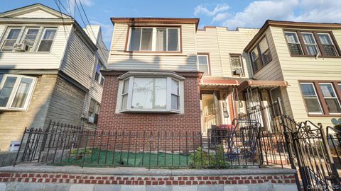 Photo of 93-45 202nd Street, Hollis, NY 11423 (MLS # 924573)