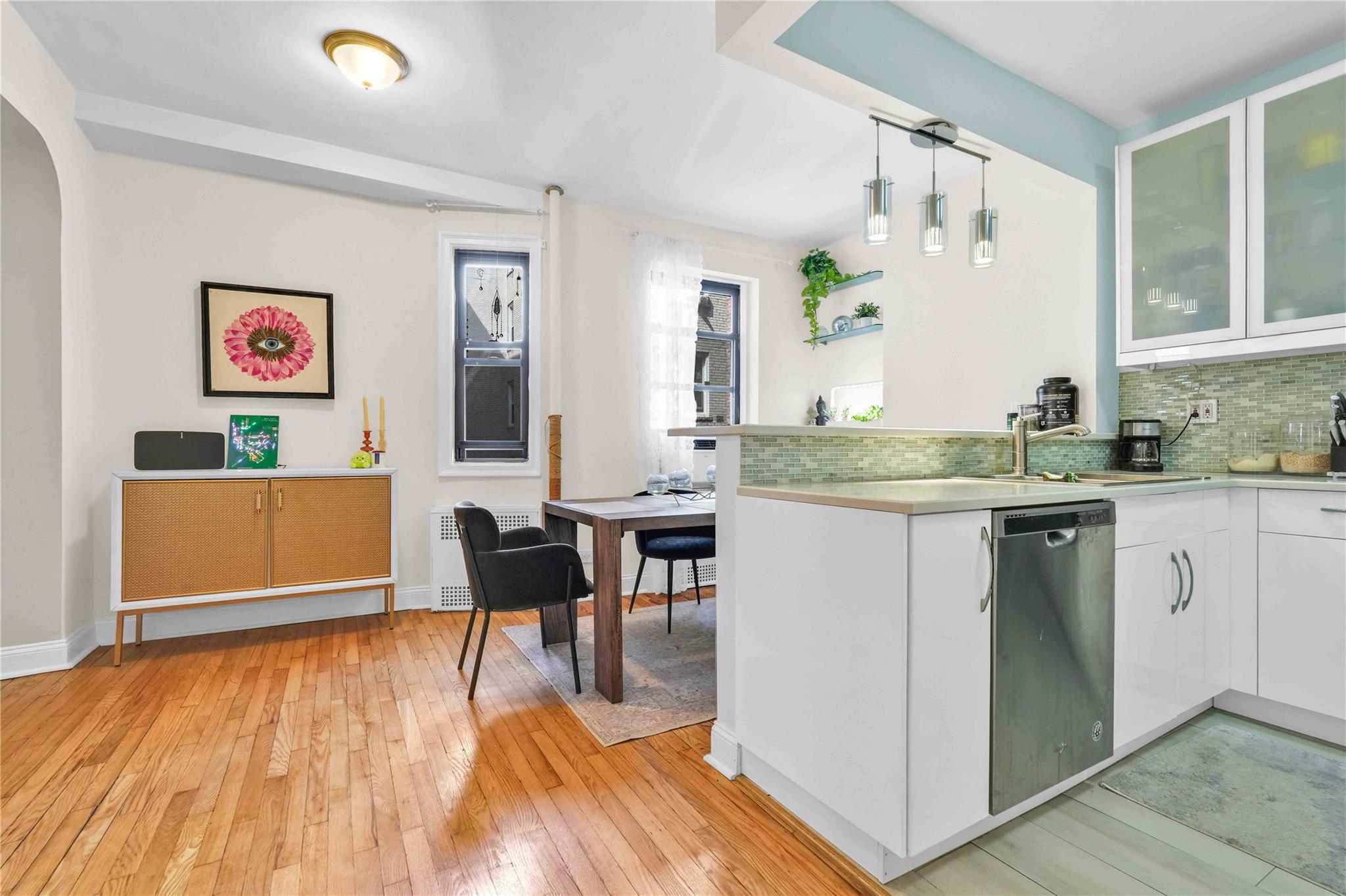 4720 42nd Street #4C, Sunnyside, New York image 6