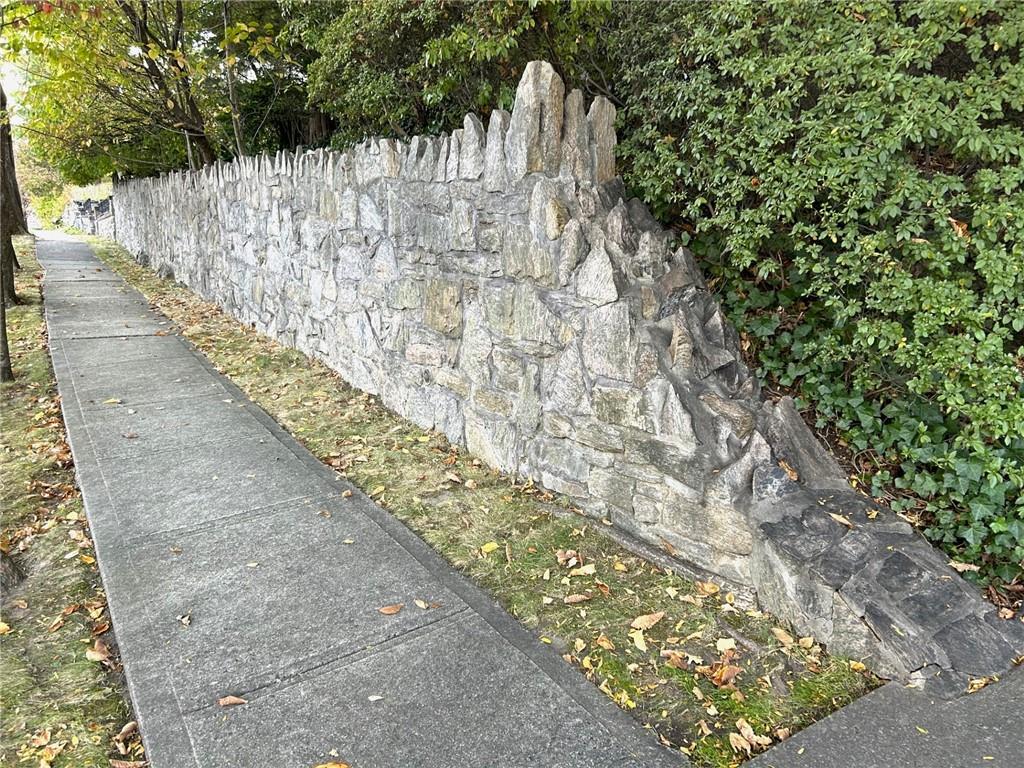 130 E Cedar Street, Mount Vernon, New York image 32