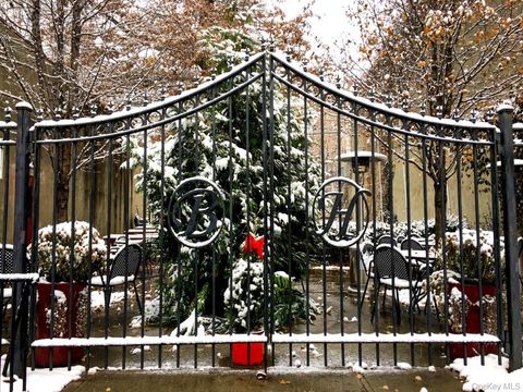 974 Main Street Peekskill NY 10566