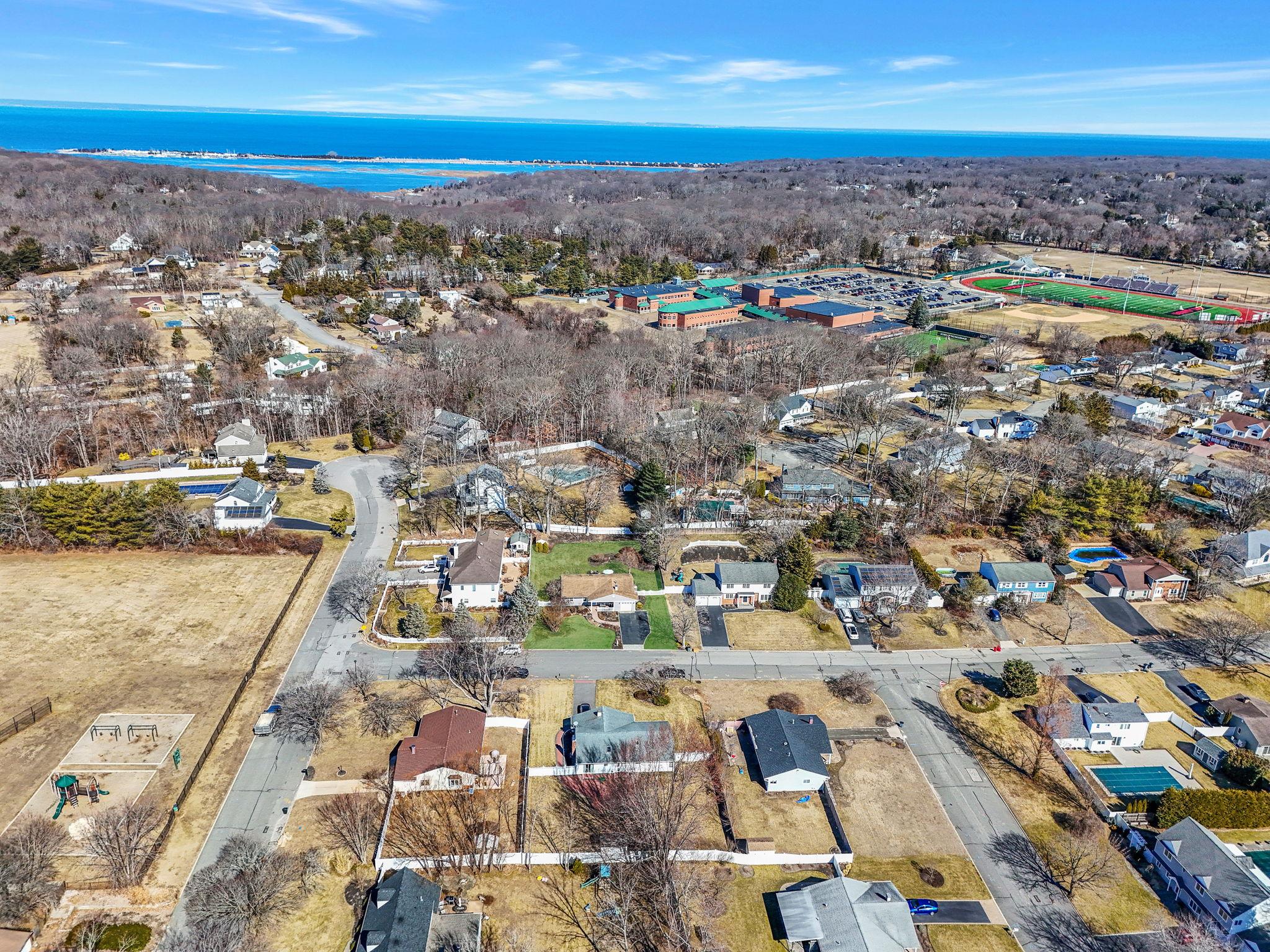 3 Hilltop Drive, Mount Sinai, New York image 3