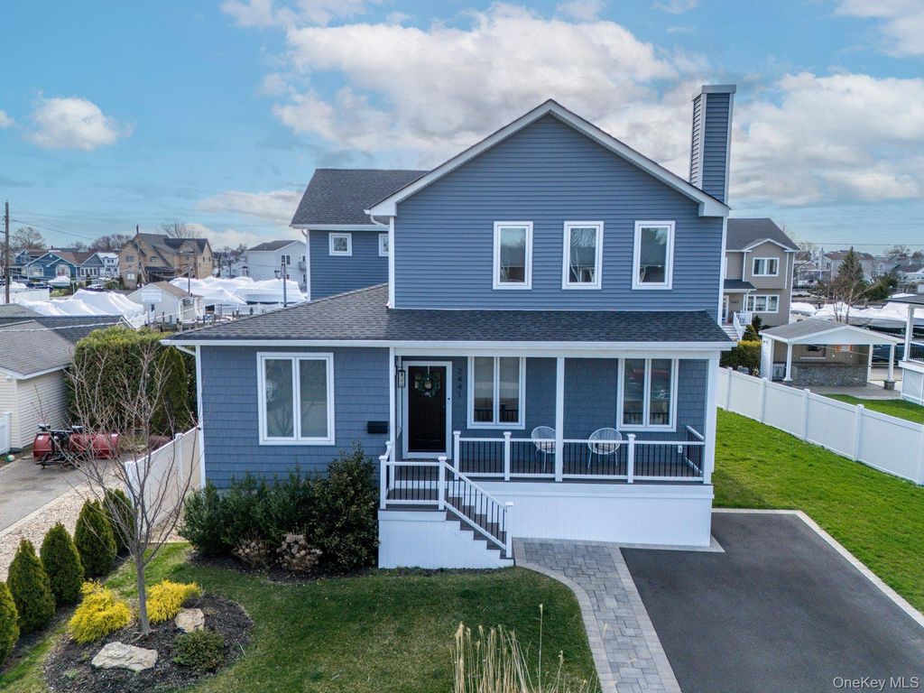 Photo of 2441 Archer Street, Seaford, NY 11783 (MLS # 981011)