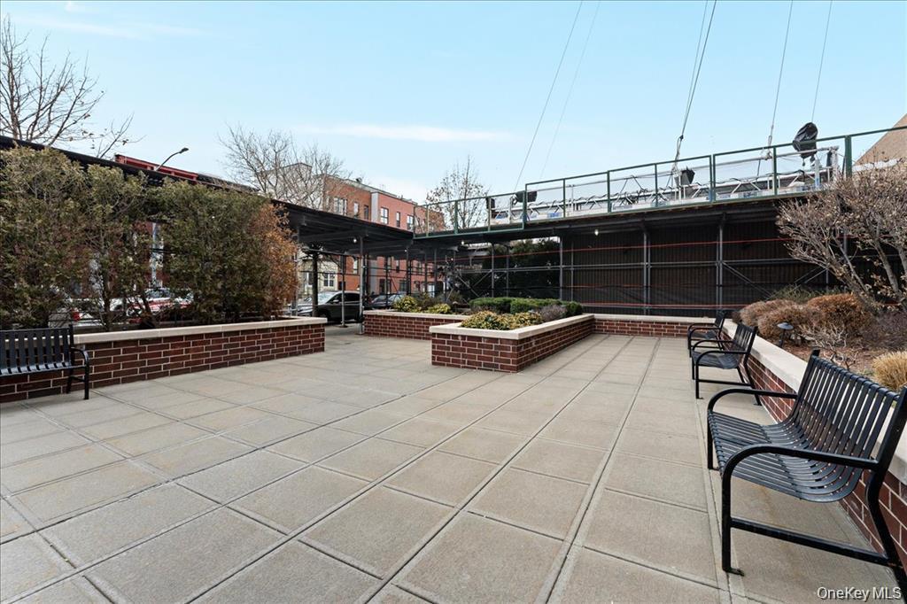 775 Lafayette Avenue 4A